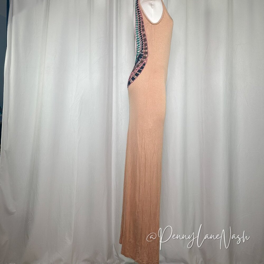 Double Zero Sleeveless Aztec Scoop Back Maxi Dress Taupe - Picture 4 of 11